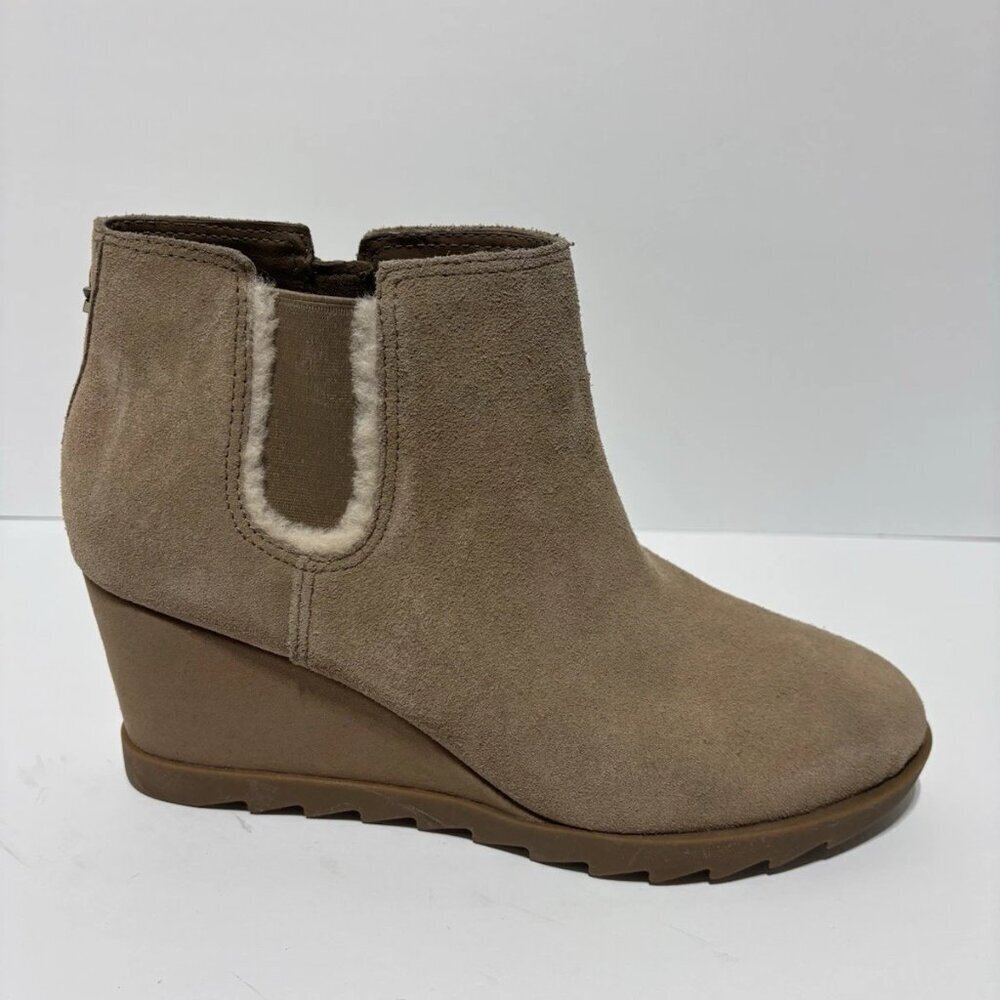 Koolaburra Women’s Yonela Wedge Booties, Size 10 M